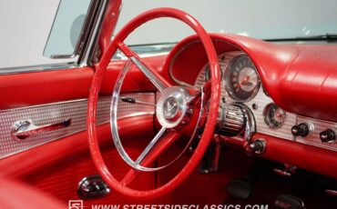 Ford-Thunderbird-1957-Raven-Black-Flame-Red-17