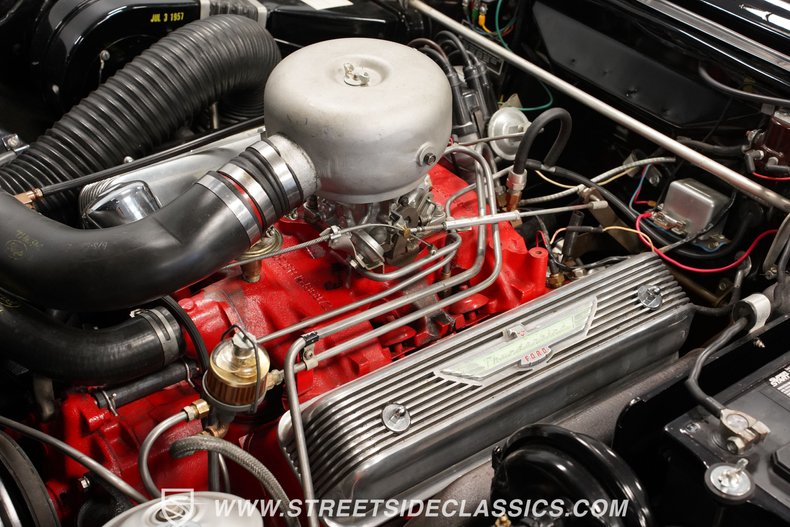 Ford-Thunderbird-1957-Raven-Black-Flame-Red-35