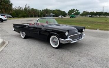 Ford-Thunderbird-1957-Raven-Black-Red-3