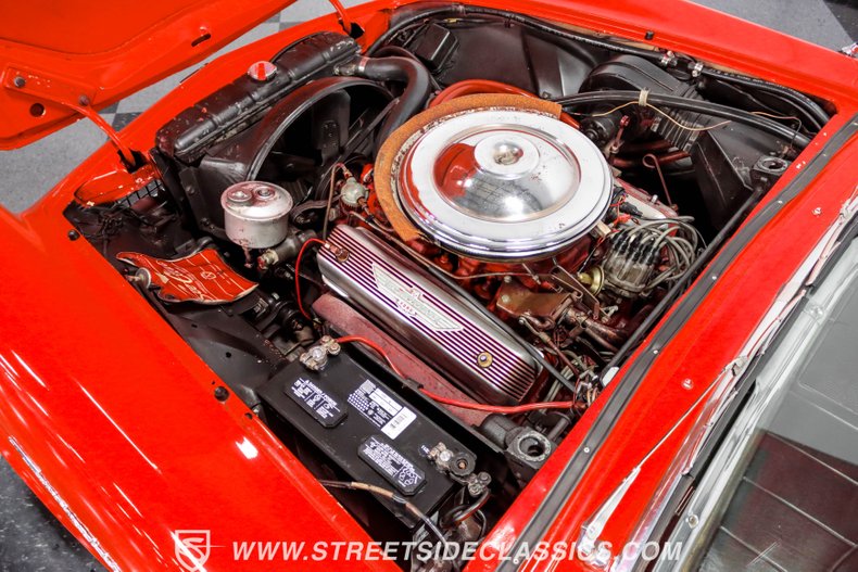 Ford-Thunderbird-1957-Red-Black-13