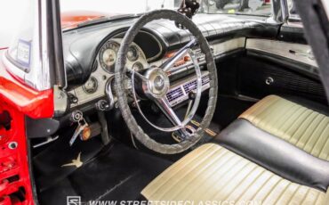 Ford-Thunderbird-1957-Red-Black-14