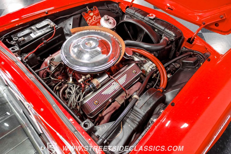 Ford-Thunderbird-1957-Red-Black-44