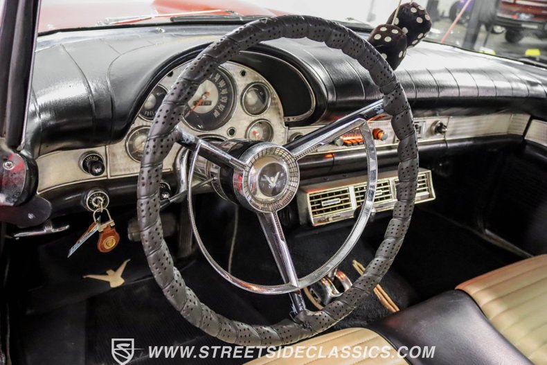 Ford-Thunderbird-1957-Red-Black-49