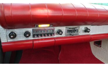 Ford-Thunderbird-1957-Red-Red-amp-White-14