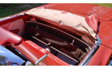 Ford-Thunderbird-1957-Red-Red-amp-White-16
