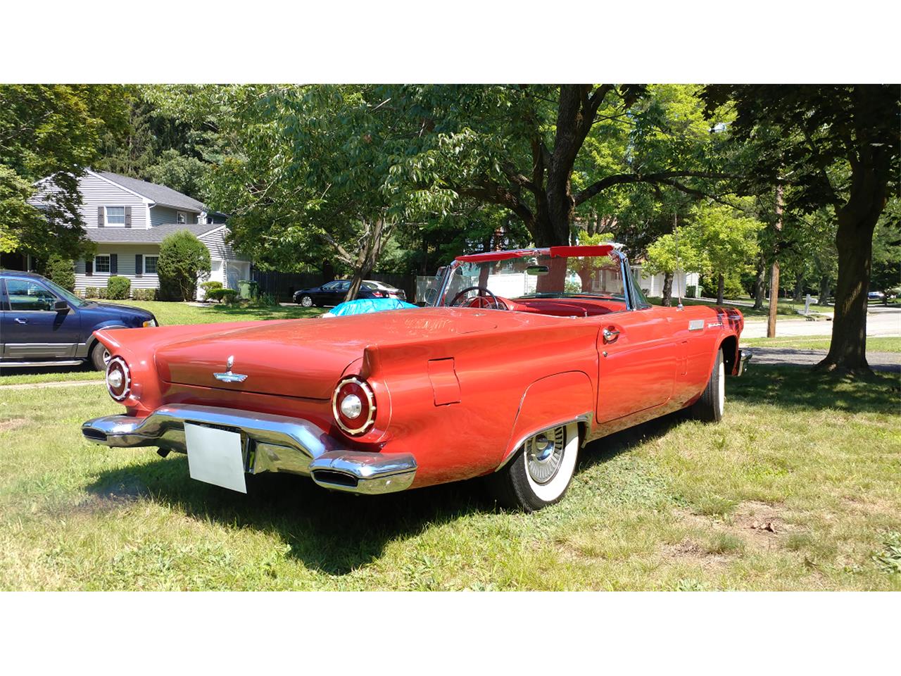 Ford-Thunderbird-1957-Red-Red-amp-White-2