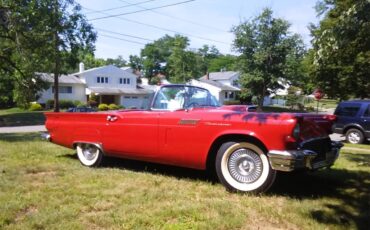 Ford-Thunderbird-1957-Red-Red-amp-White-6