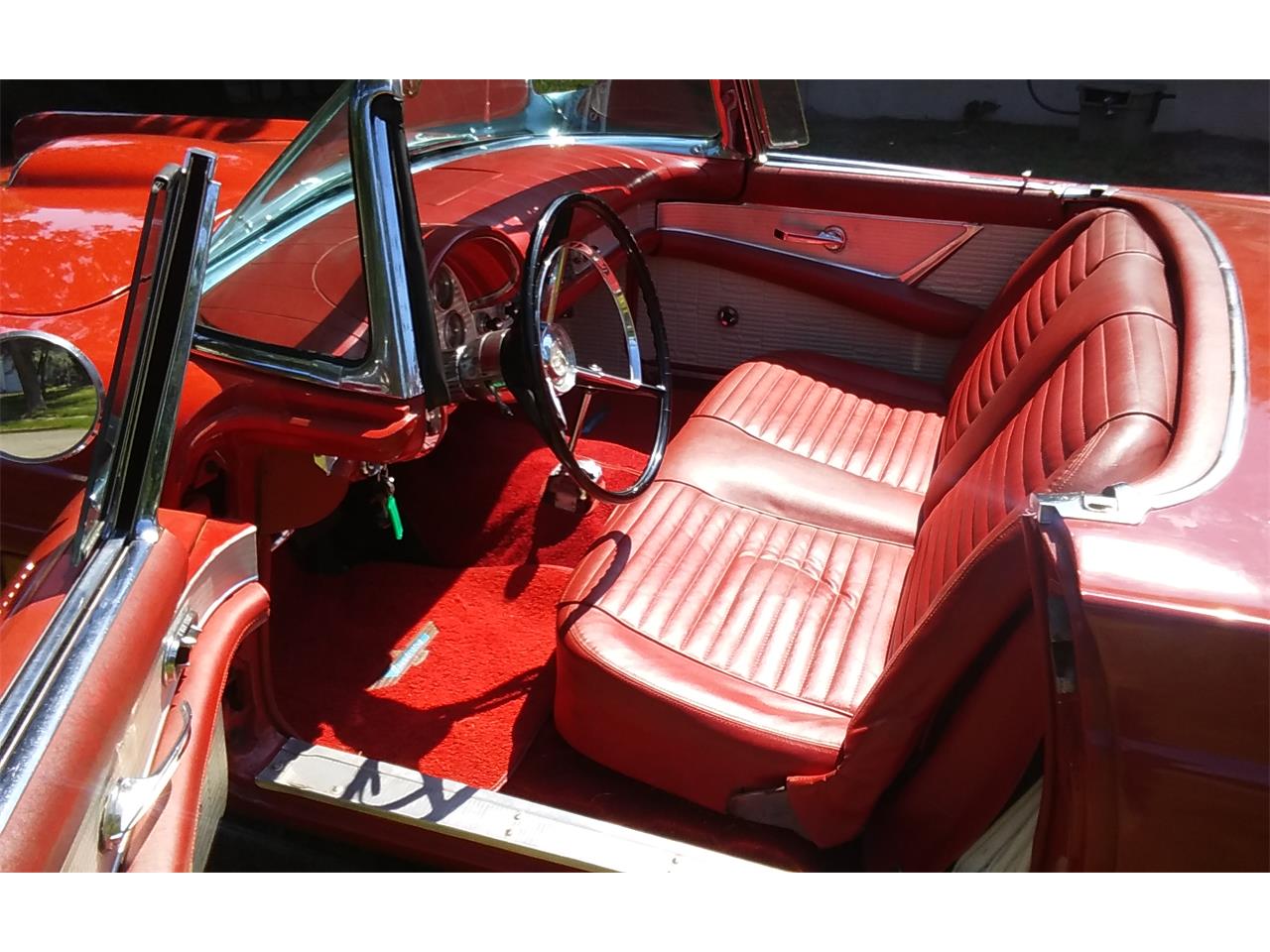 Ford-Thunderbird-1957-Red-Red-amp-White-9