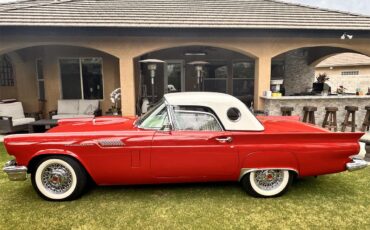 Ford-Thunderbird-1957-Red-White-2