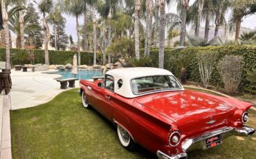 Ford-Thunderbird-1957-Red-White-3