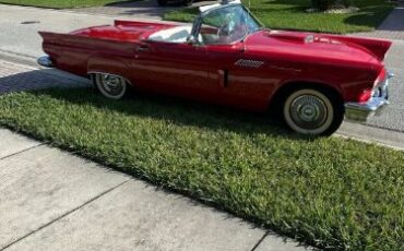 Ford-Thunderbird-1957-Red-White-Top-White-1