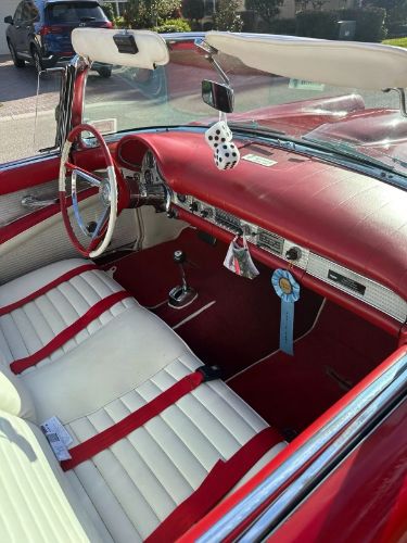Ford-Thunderbird-1957-Red-White-Top-White-14