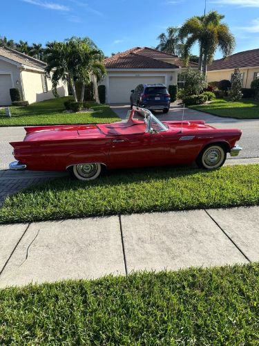 Ford-Thunderbird-1957-Red-White-Top-White-15