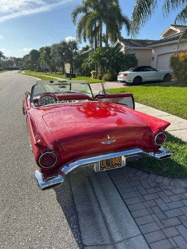 Ford-Thunderbird-1957-Red-White-Top-White-16