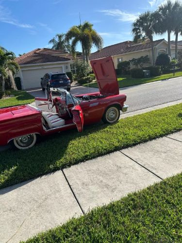 Ford-Thunderbird-1957-Red-White-Top-White-8