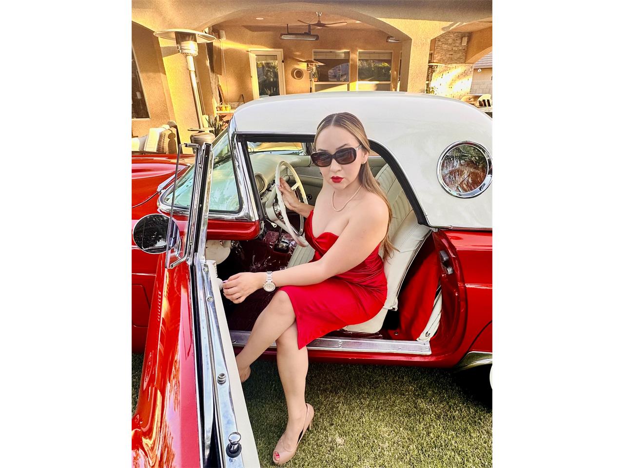 Ford-Thunderbird-1957-Red-White