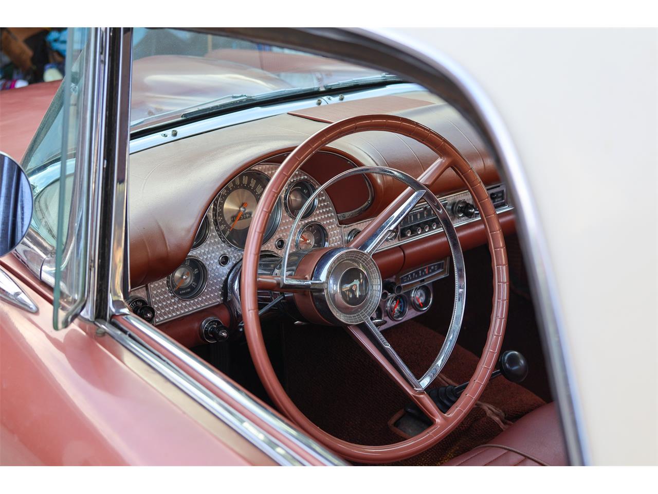 Ford-Thunderbird-1957-Rose-Rose-6