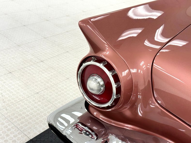Ford-Thunderbird-1957-Thunderbird-Bronze-Bronze-24
