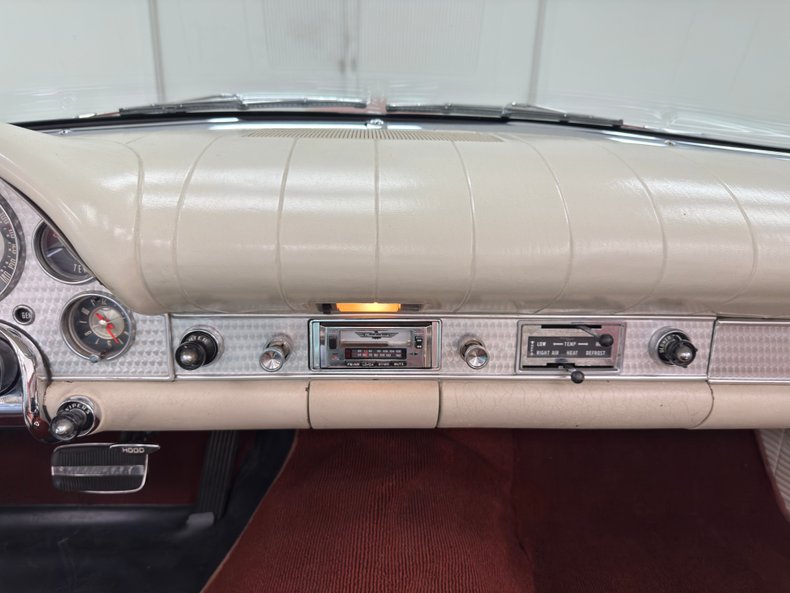 Ford-Thunderbird-1957-Thunderbird-Bronze-Bronze-41