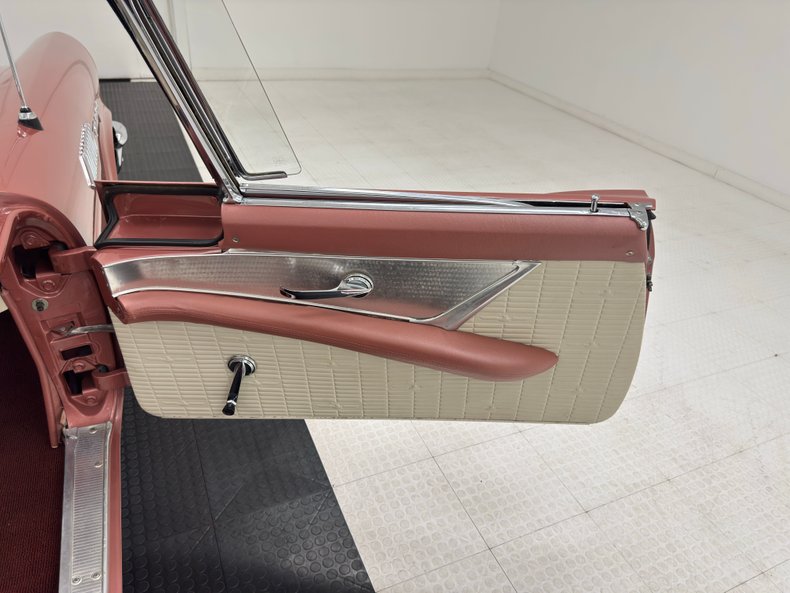 Ford-Thunderbird-1957-Thunderbird-Bronze-Bronze-48