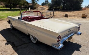Ford-Thunderbird-1957-WHITE-RED-3