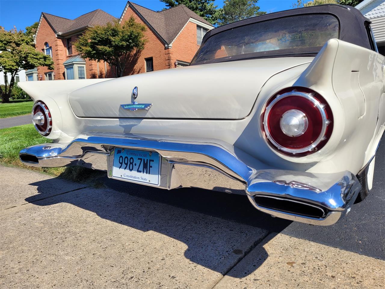 Ford-Thunderbird-1957-White-Red-14