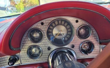 Ford-Thunderbird-1957-White-Red-22