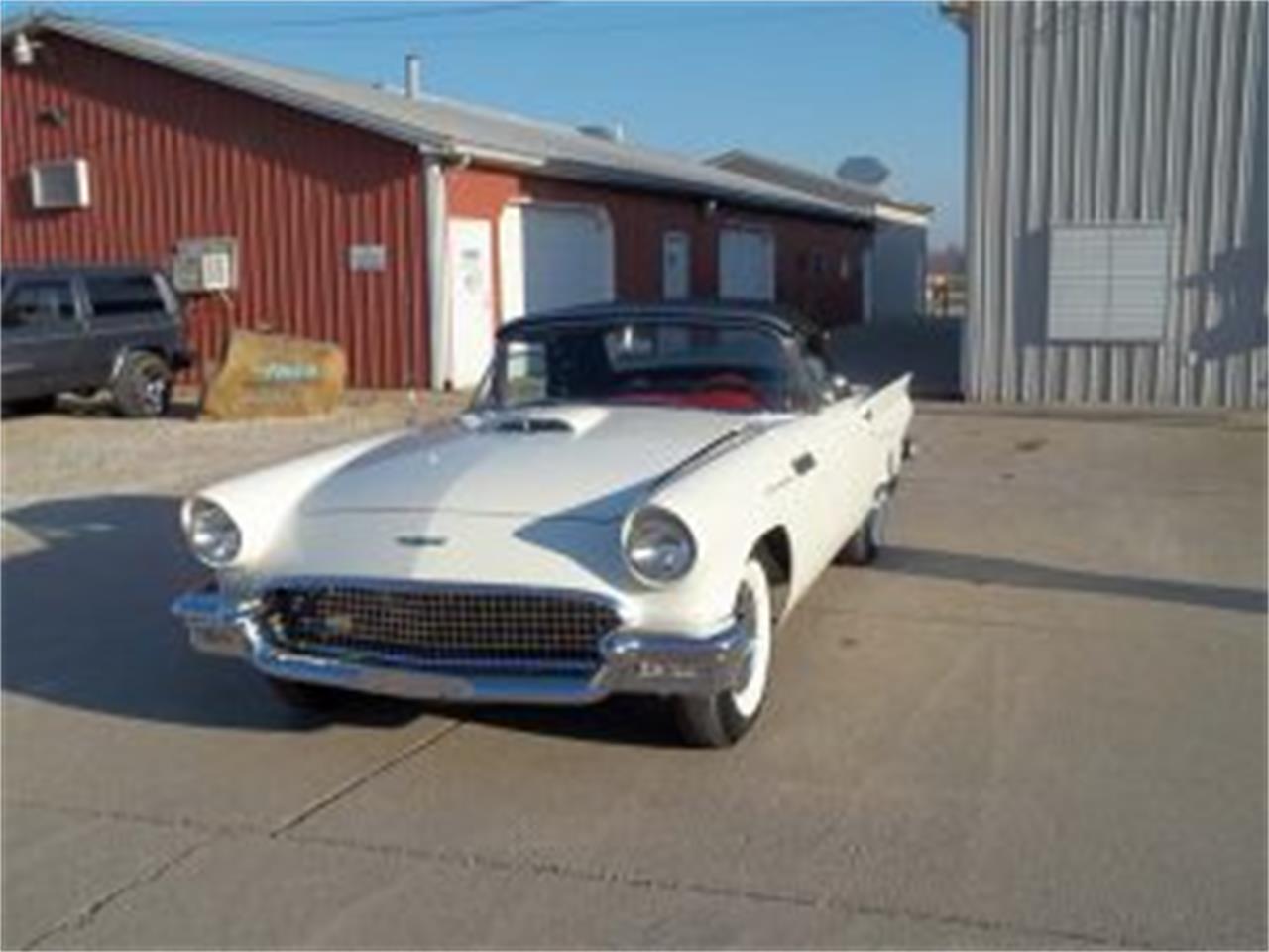 Ford-Thunderbird-1957-White-Red-32