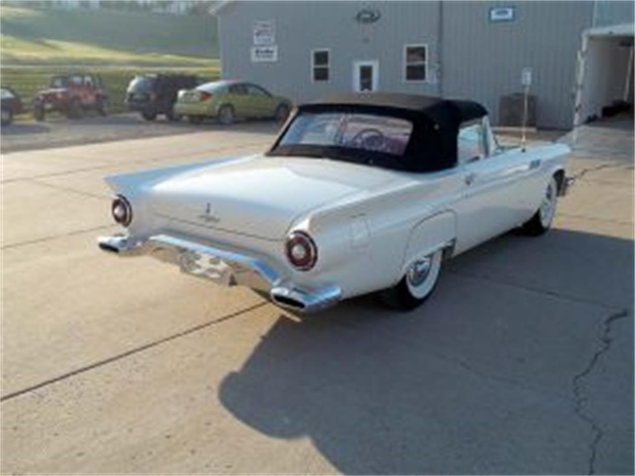 Ford-Thunderbird-1957-White-Red-42