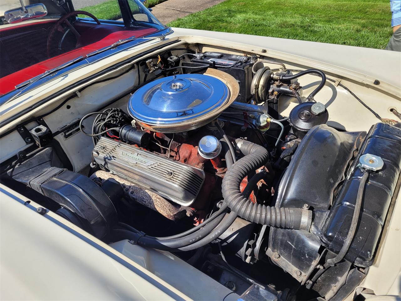 Ford-Thunderbird-1957-White-Red-6