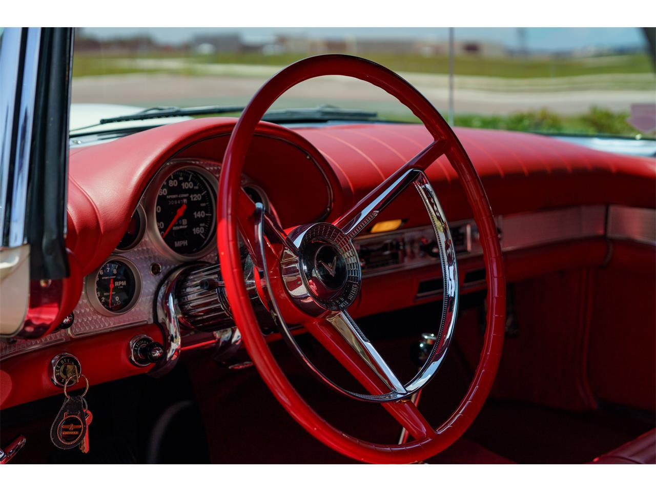 Ford-Thunderbird-1957-White-Red-7