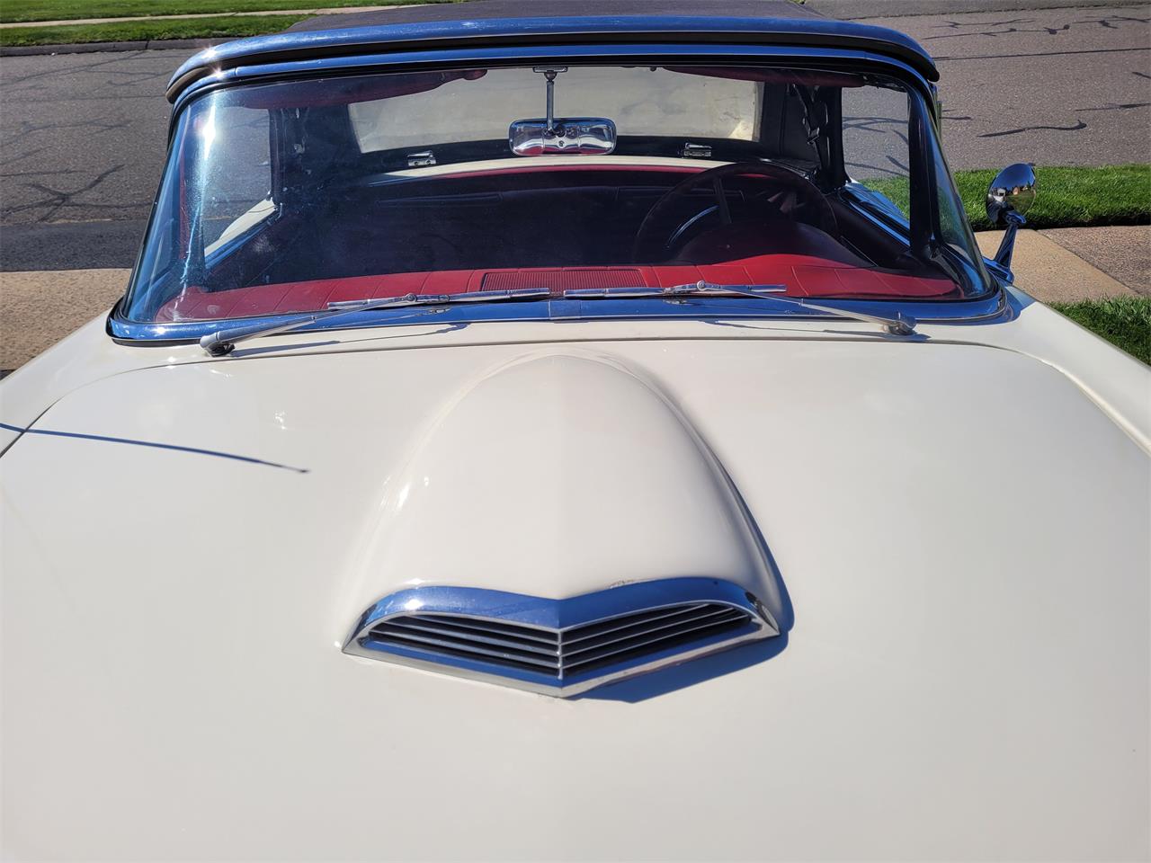 Ford-Thunderbird-1957-White-Red-9