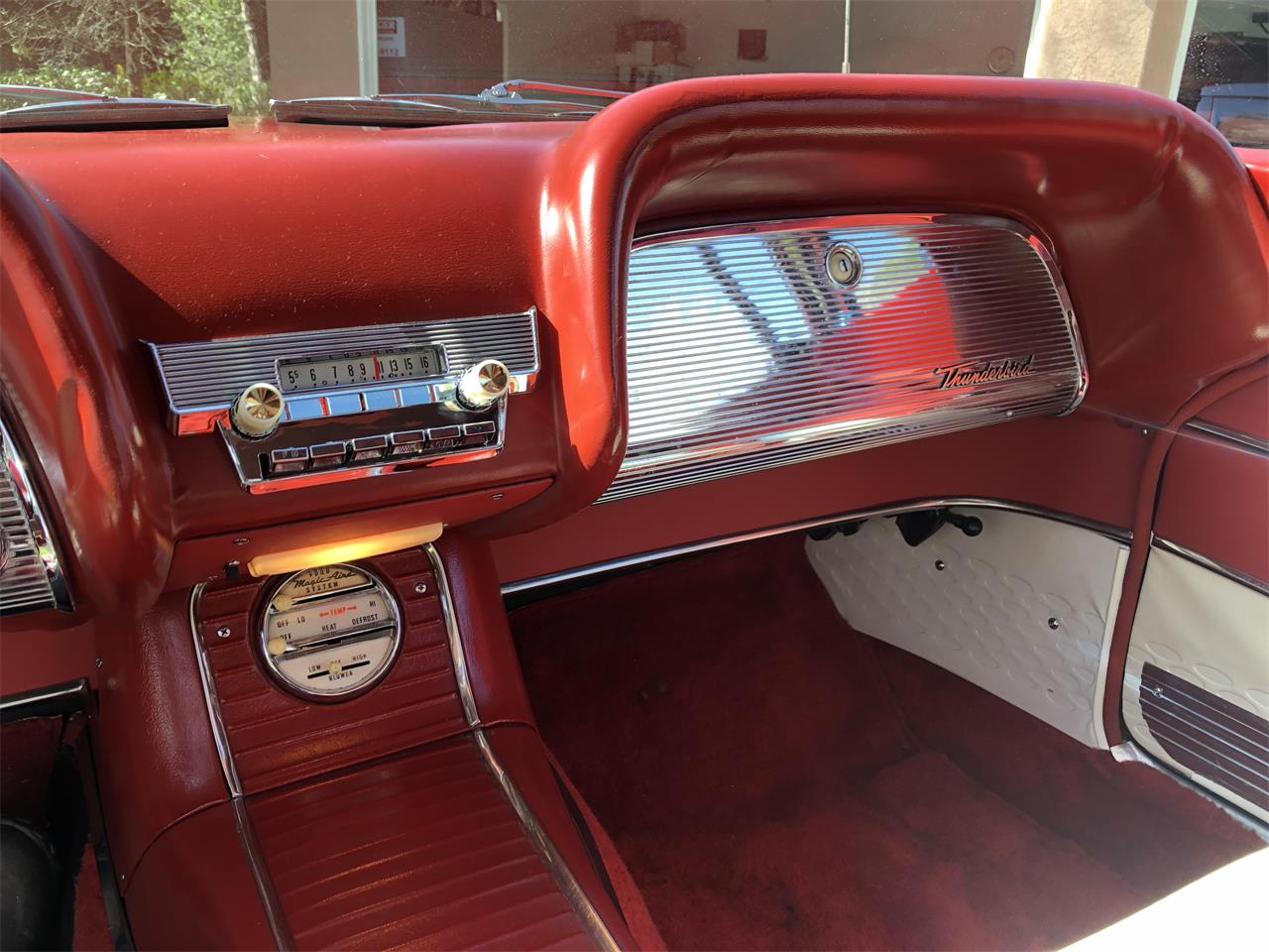 Ford-Thunderbird-1959-Red-Red-and-White-17