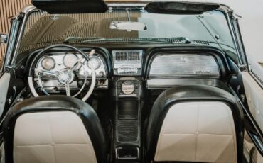 Ford-Thunderbird-1960-Black-Black-Vinyl-19