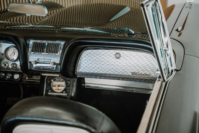 Ford-Thunderbird-1960-Black-Black-Vinyl-20