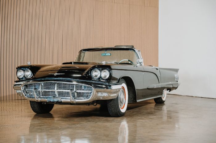 Ford-Thunderbird-1960-Black-Black-Vinyl