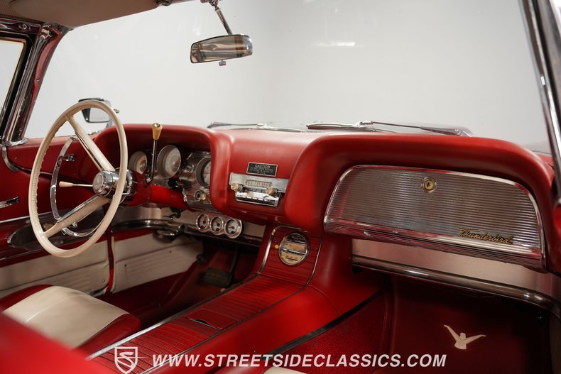 Ford-Thunderbird-1960-Black-Red-48
