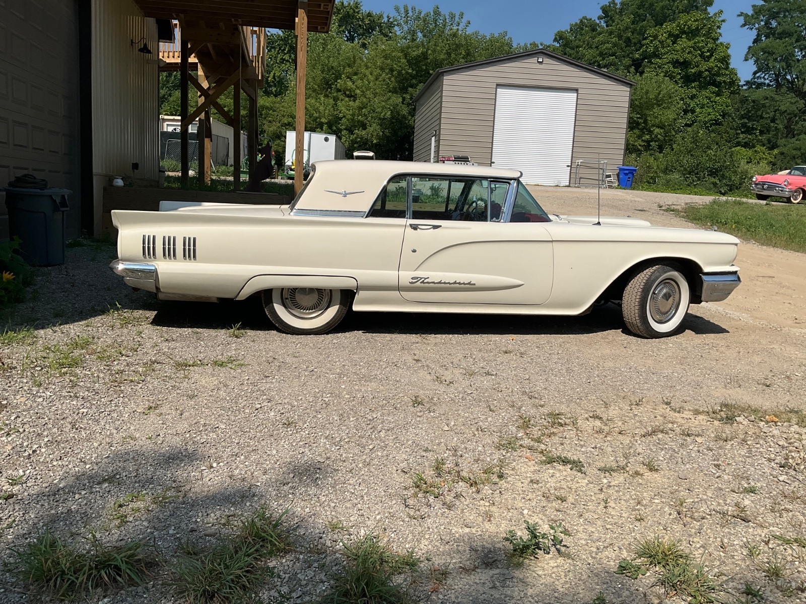 Ford-Thunderbird-1960-Coupe-1