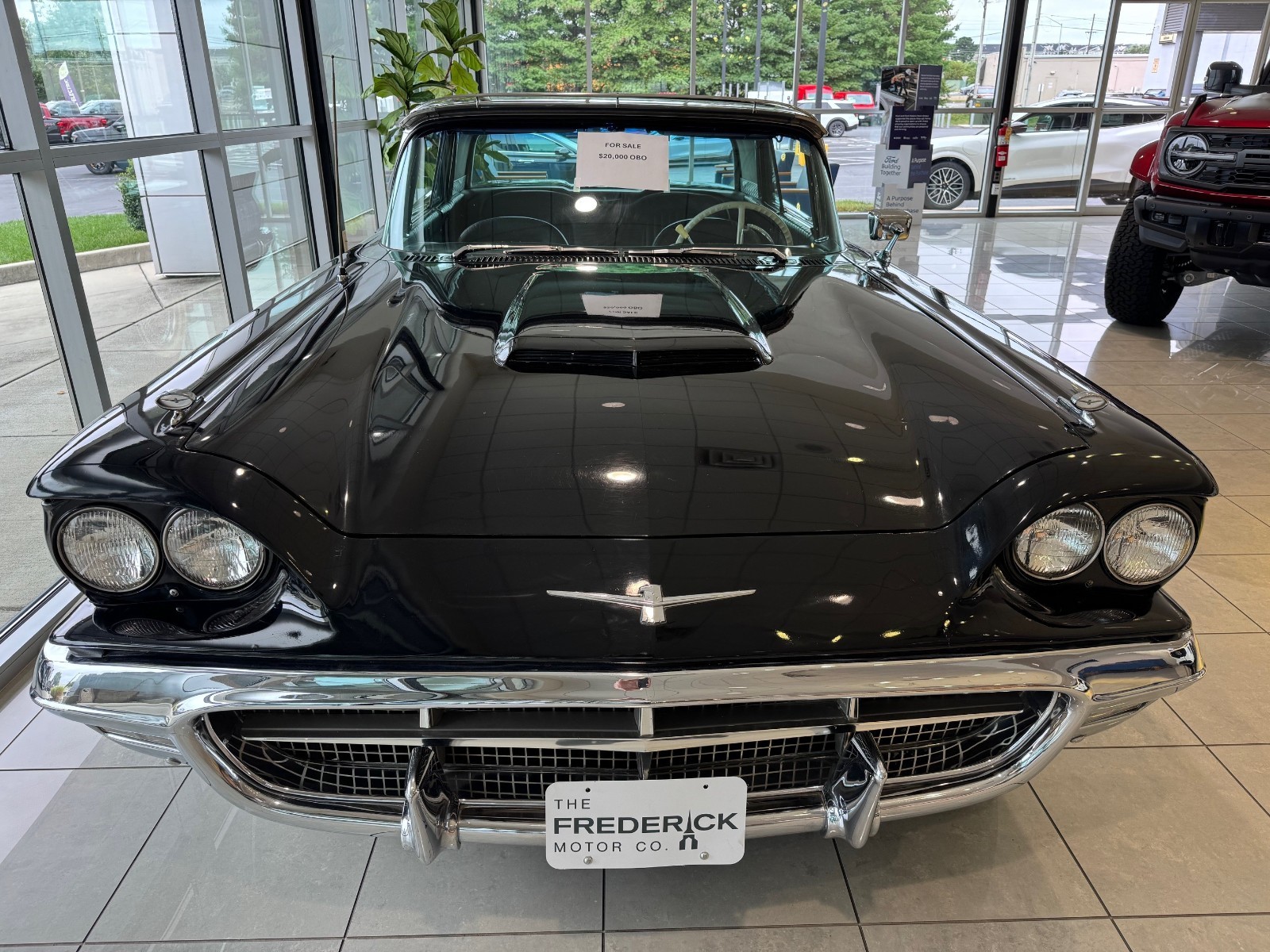 Ford-Thunderbird-1960-Coupe-4
