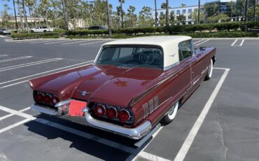 Ford-Thunderbird-1960-Red-Black-And-White-4