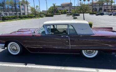 Ford-Thunderbird-1960-Red-Black-And-White-7