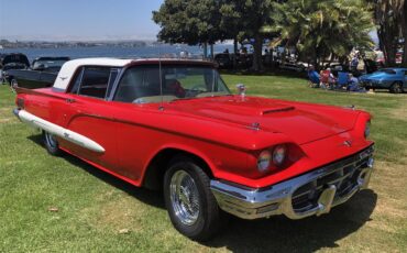 Ford-Thunderbird-1960-Red-amp-White-custom-2-tone-tans-1
