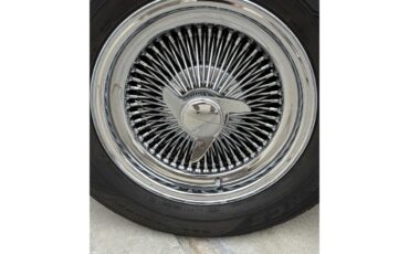 Ford-Thunderbird-1960-Red-amp-White-custom-2-tone-tans-26