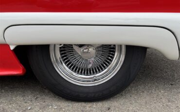 Ford-Thunderbird-1960-Red-amp-White-custom-2-tone-tans
