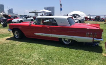 Ford-Thunderbird-1960-Red-amp-White-custom-2-tone-tans-7