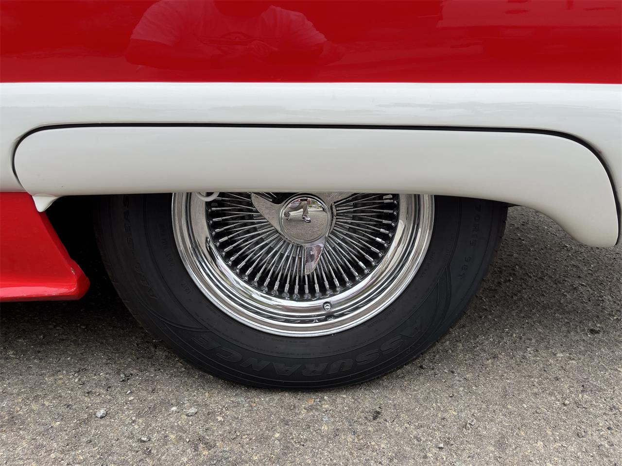 Ford-Thunderbird-1960-Red-amp-White-custom-2-tone-tans