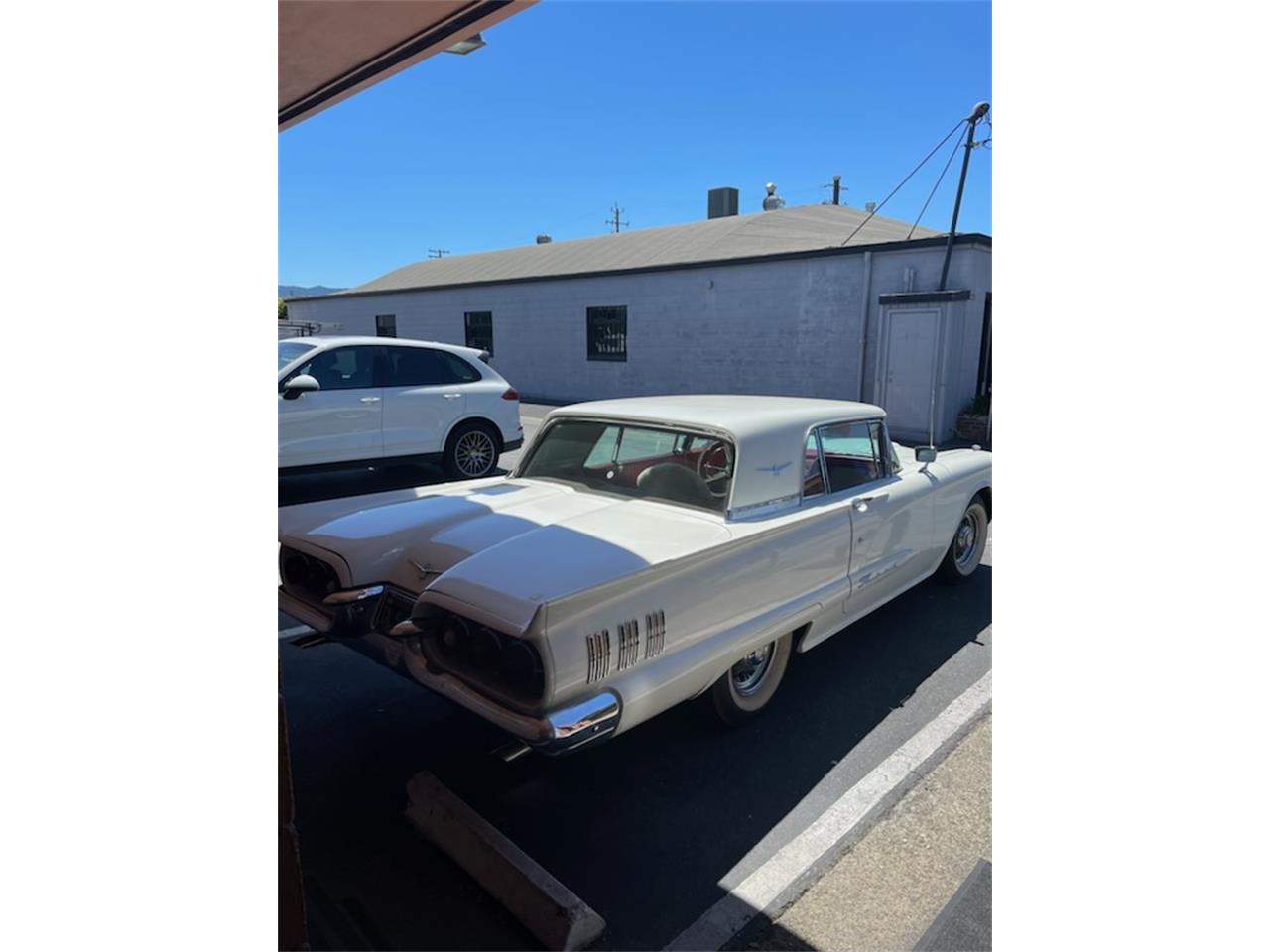 Ford-Thunderbird-1960-White-Red-1
