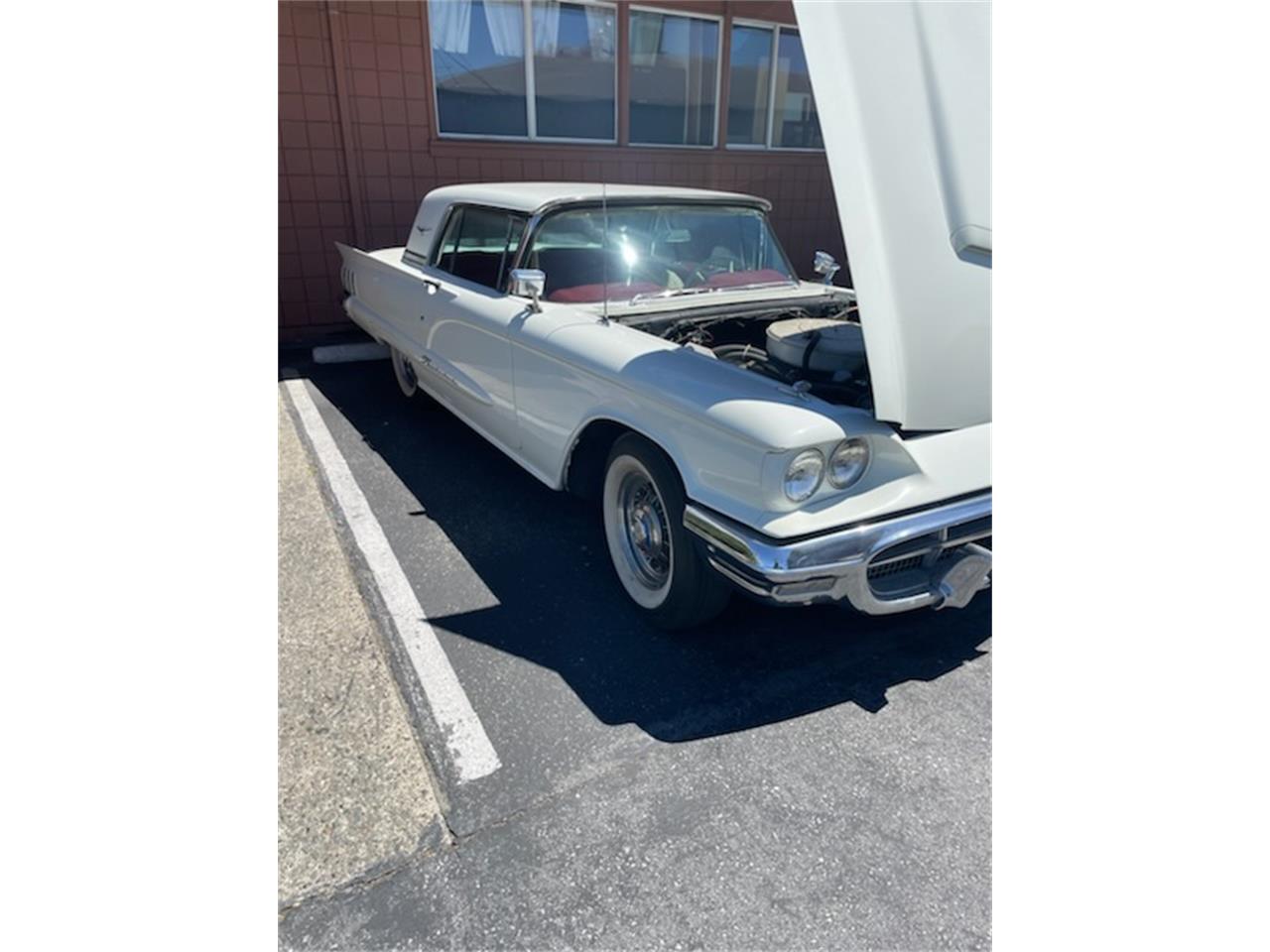 Ford-Thunderbird-1960-White-Red-2