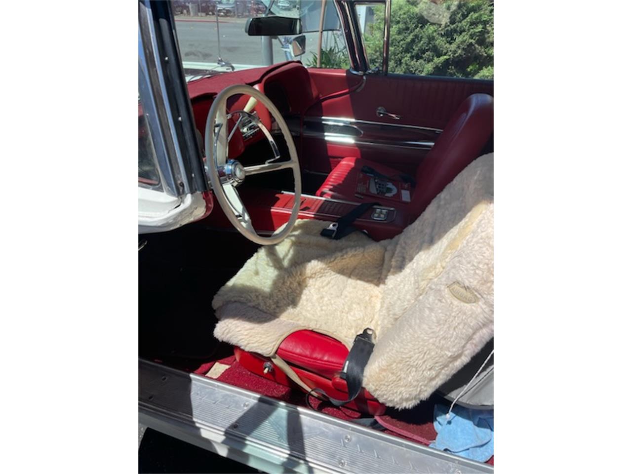 Ford-Thunderbird-1960-White-Red-6