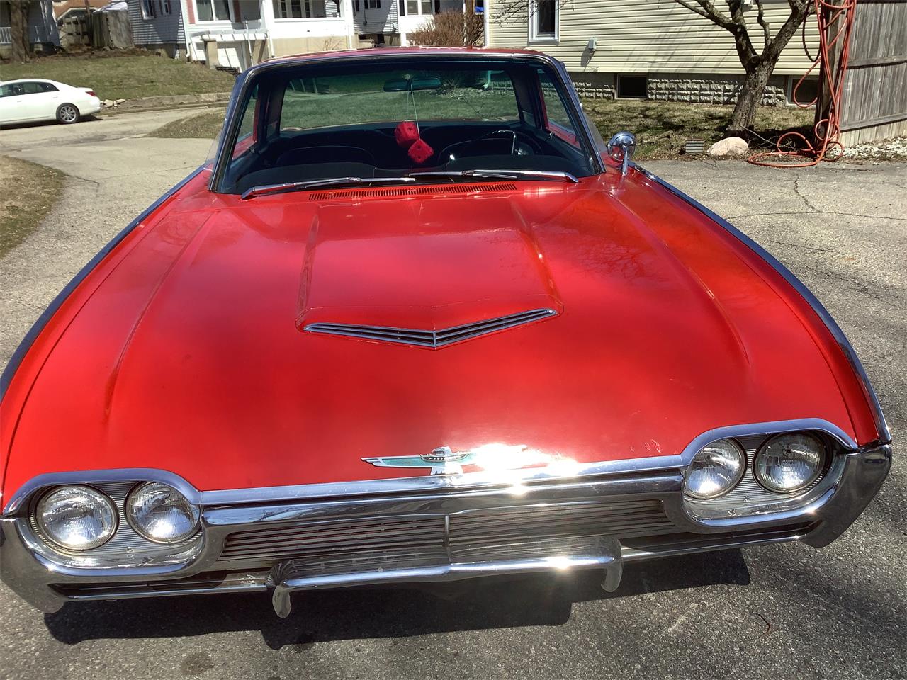 Ford-Thunderbird-1961-Red-Black-1
